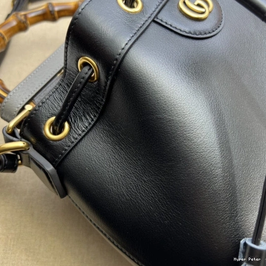Hyperpeter Diana small bucket bag Gucci 0723